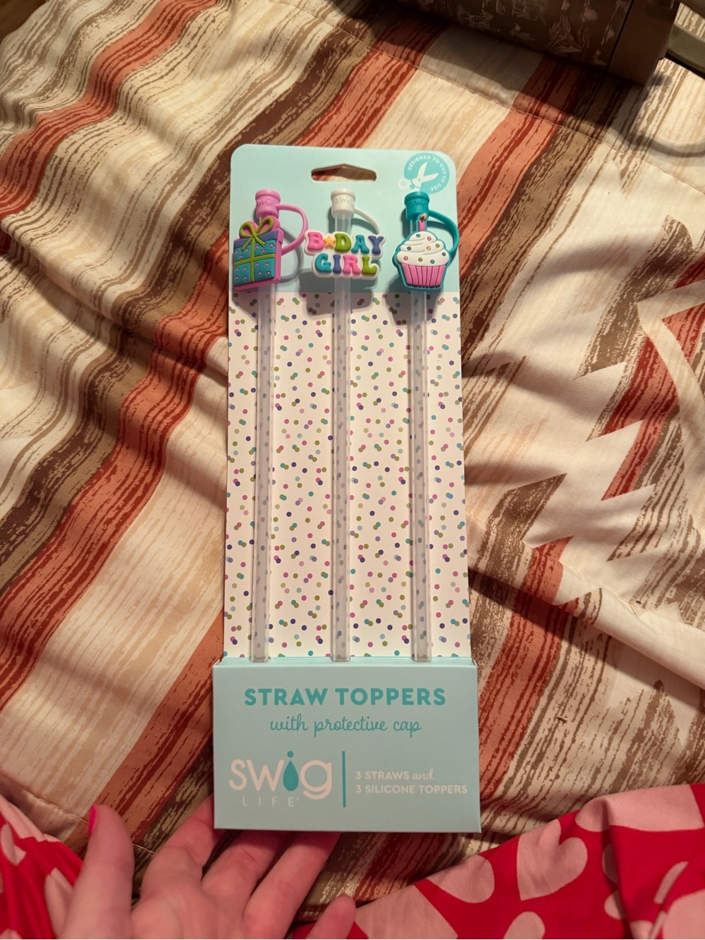 Brand new swig straws